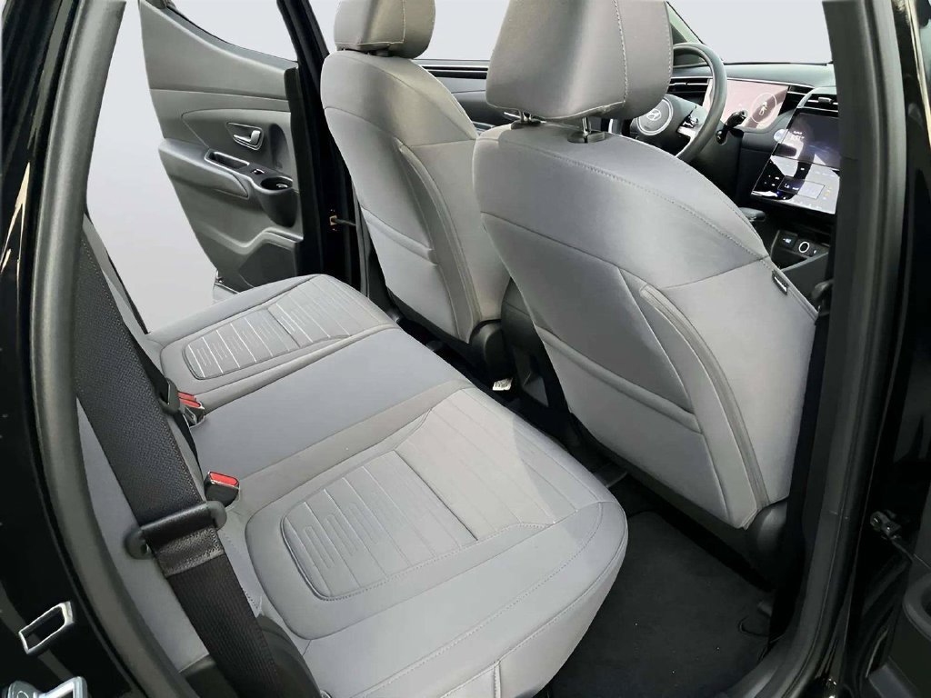 Used 2024 Hyundai Santa Cruz SEL w/ Activity Package FWD image 13