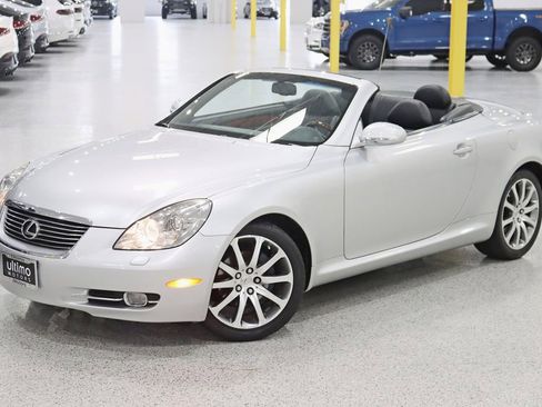 Used 2006 Lexus SC 430 Convertible RWD image 8
