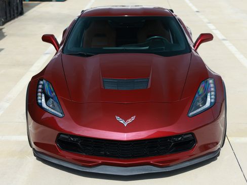 Used 2017 Chevrolet Corvette Grand Sport RWD image 23