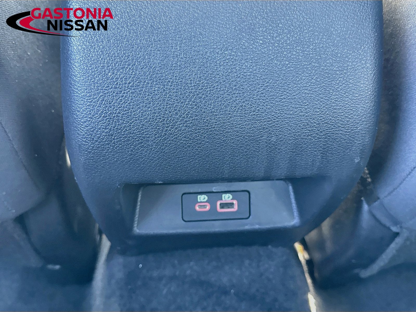 Used 2025 Nissan Altima 2.5 SV FWD image 32