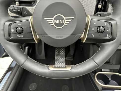 Used 2025 MINI Cooper S FWD image 14
