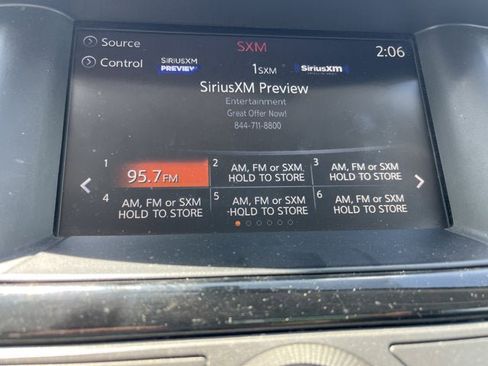 Certified 2019 Nissan Pathfinder SV image 12