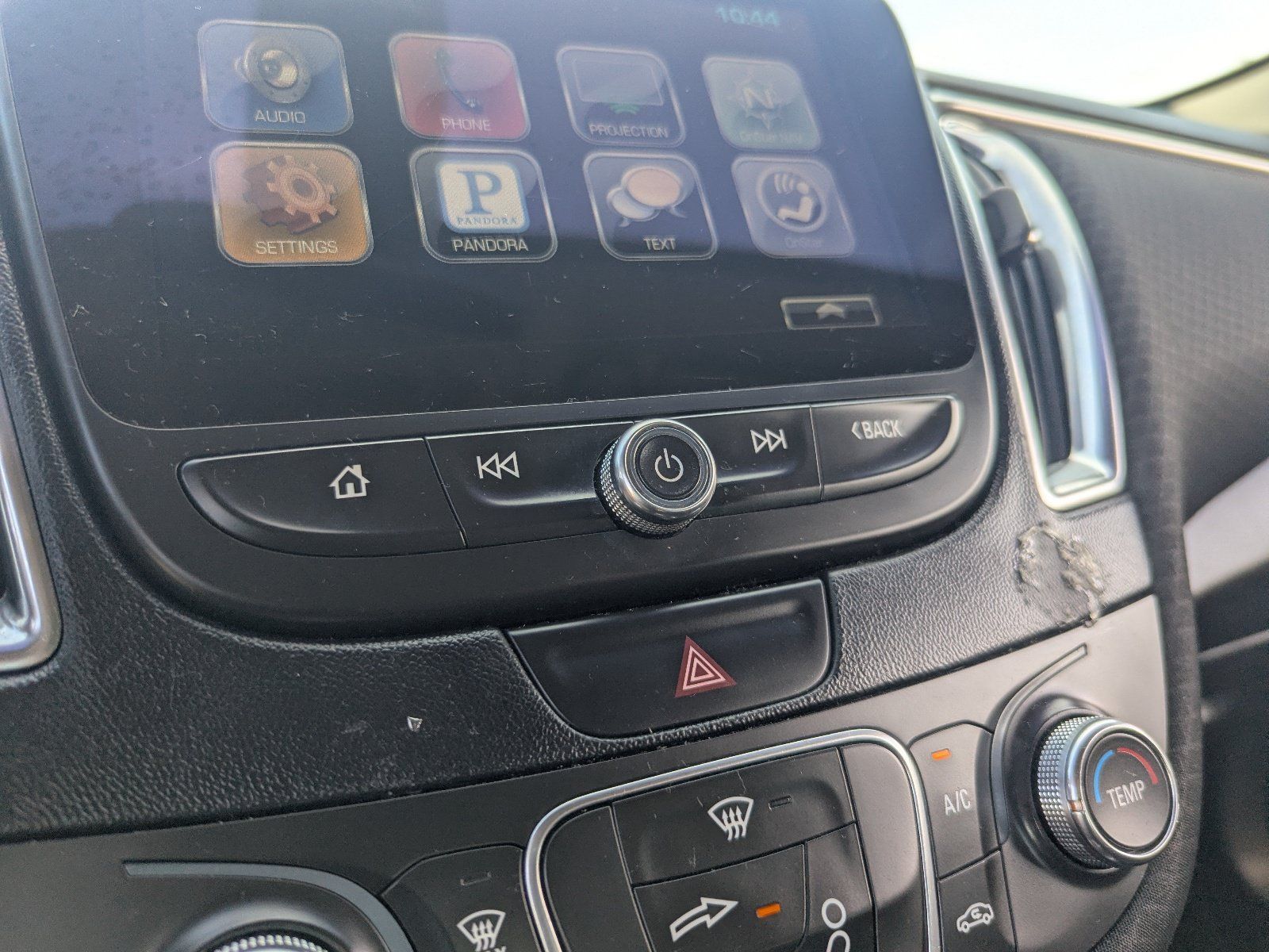 Used 2016 Chevrolet Malibu LT FWD image 27