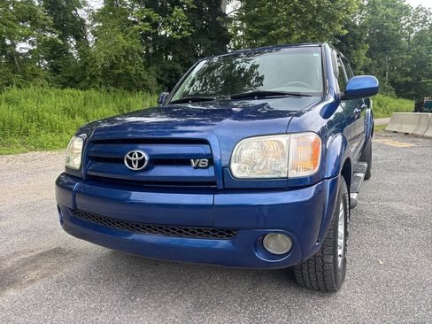 Used 2005 Toyota Tundra Limited w/ All Weather Guard Pkg AWD/4WD image 5