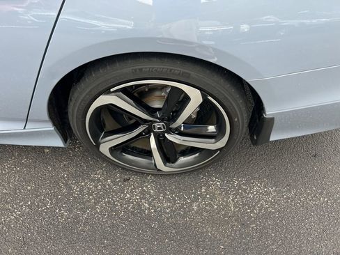 Used 2022 Honda Accord Sport image 15