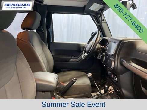 Used 2017 Jeep Wrangler Sport AWD/4WD image 35