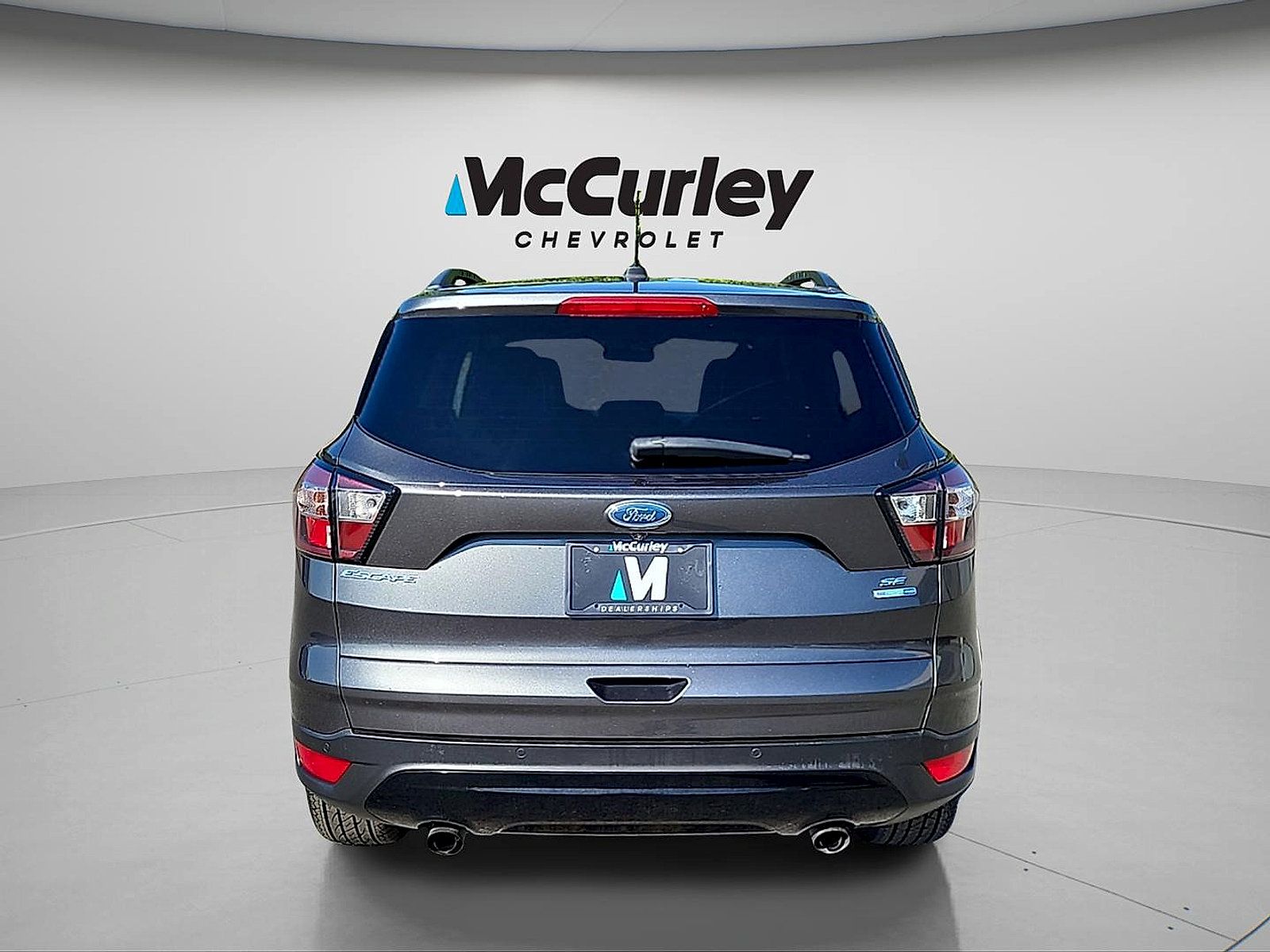 Used 2017 Ford Escape SE w/ Equipment Group 201A AWD/4WD image 6