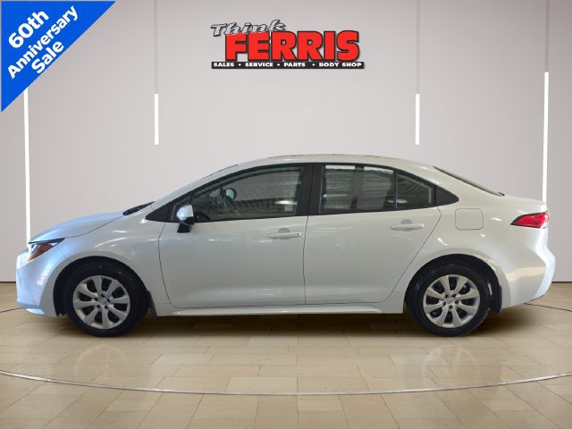 Used 2026 Toyota Corolla LE FWD image 2