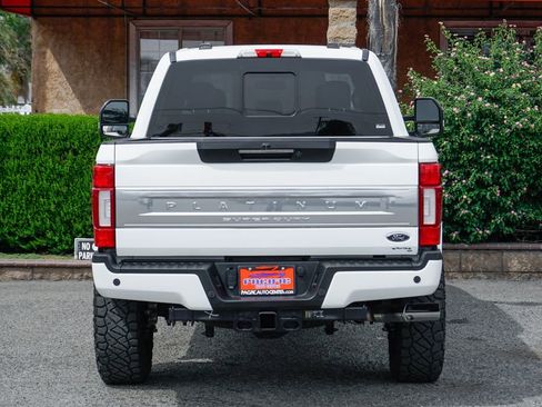 Used 2022 Ford F250 Platinum w/ FX4 Off-Road Package image 8