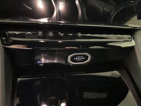 New 2026 Jeep Grand Cherokee Altitude AWD/4WD image 34