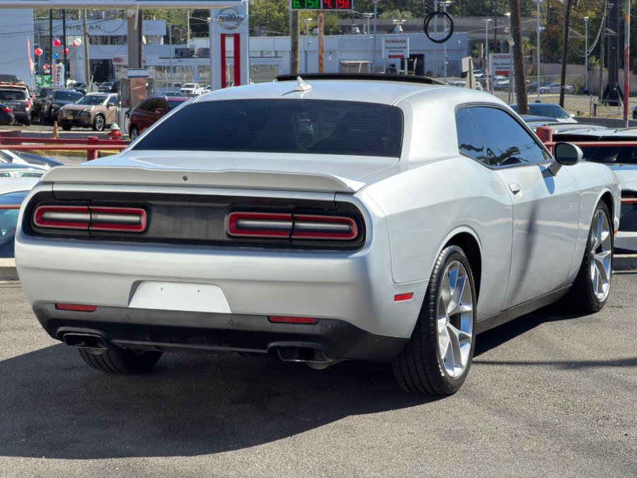 Used 2019 Dodge Challenger R/T w/ Plus Package RWD image 13