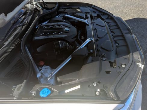 Used 2023 BMW X6 M50i w/ Executive Package image 50