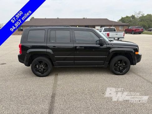 Used 2015 Jeep Patriot 4WD image 7