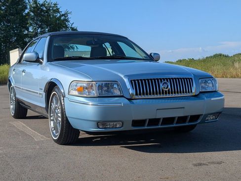 Used 2011 Mercury Grand Marquis LS image 13