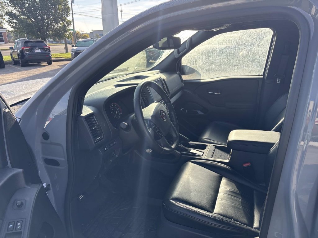 Used 2022 Nissan Frontier Pro-X w/ Pro-X Premium Package RWD image 7