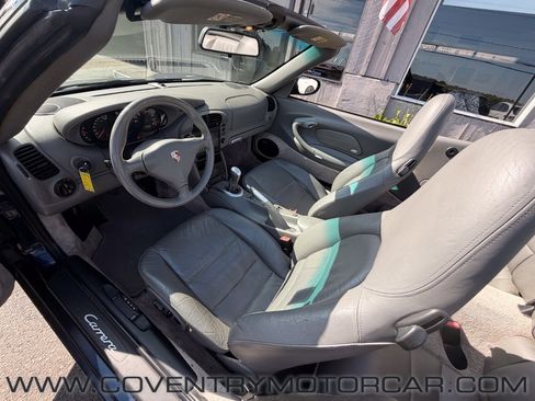 Used 2004 Porsche 911 Carrera RWD image 25