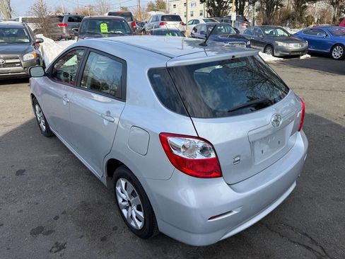 Used 2013 Toyota Matrix L image 4