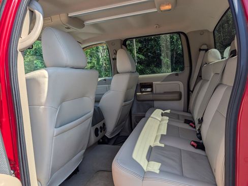 Used 2004 Ford F150 Lariat RWD image 18