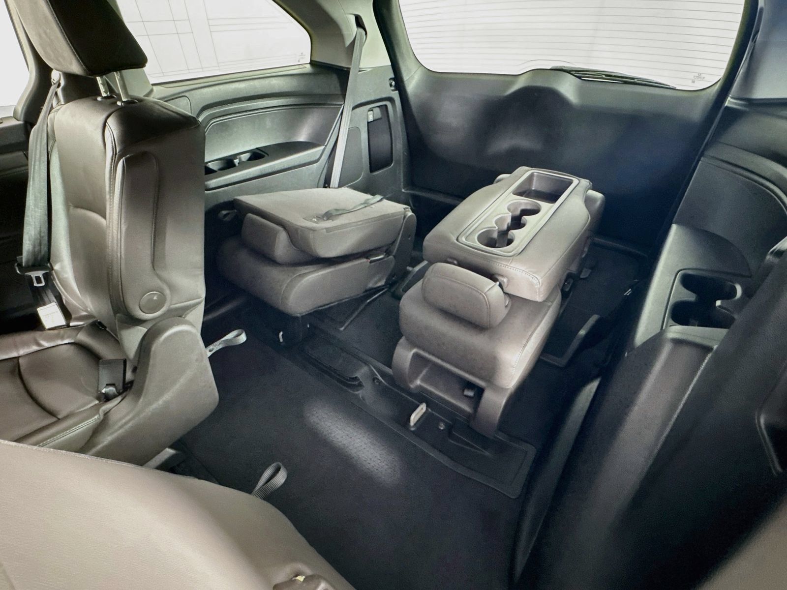 Used 2019 Honda Odyssey EX-L image 23