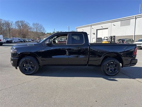 New 2026 RAM 1500 4x4 Quad Cab image 10