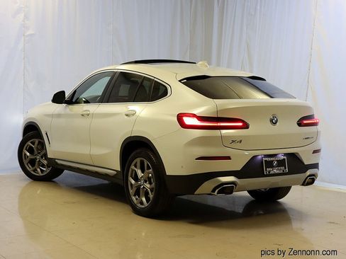 Certified 2024 BMW X4 xDrive30i image 9