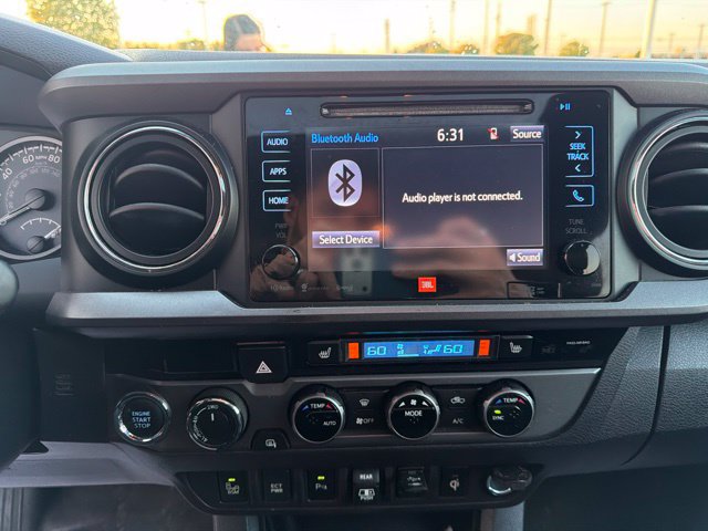 Used 2018 Toyota Tacoma TRD Sport AWD/4WD image 25