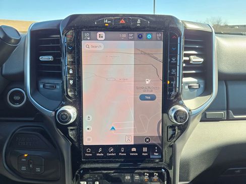 New 2026 RAM 2500 Big Horn AWD/4WD image 21