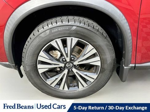 Certified 2021 Nissan Rogue SV AWD/4WD image 35