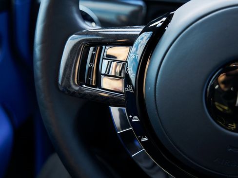 Used 2023 Rolls-Royce Cullinan Black Badge w/ Driver's Package image 62