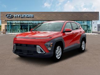 New 2026 Hyundai Kona SE video 1