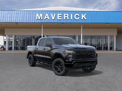 New 2026 Chevrolet Silverado 1500 Custom w/ LPO, Dark Essentials Package