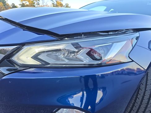 Used 2022 Nissan Altima 2.5 SR image 27