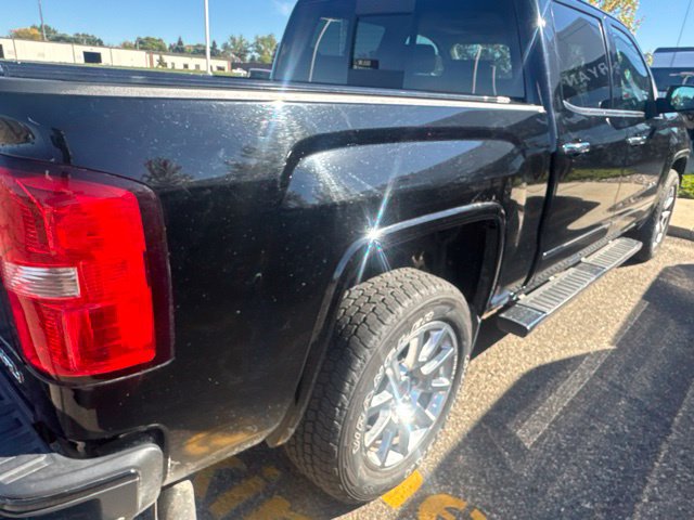 Used 2015 GMC Sierra 1500 Denali w/ Driver Alert Package AWD/4WD image 5