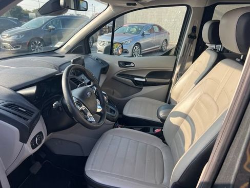Used 2019 Ford Transit Connect XLT w/ XLT Premium Package FWD image 5
