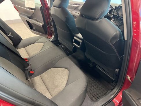 Used 2021 Toyota Camry LE image 21
