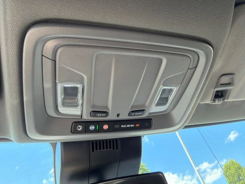 Certified 2026 Chevrolet Silverado 1500 RST AWD/4WD image 19