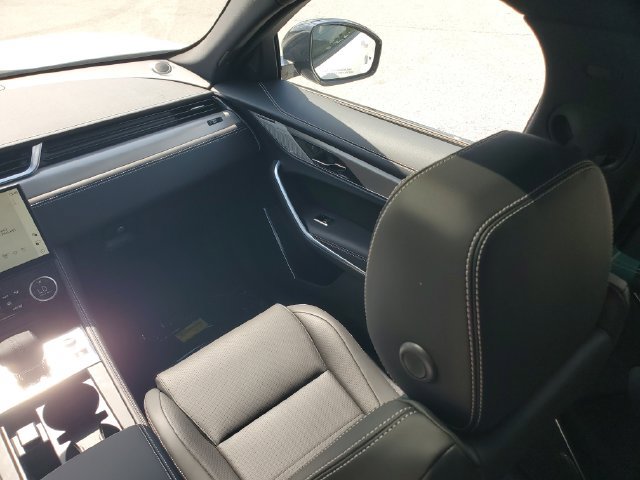 New 2026 Jaguar F-PACE R-Dynamic S AWD/4WD image 19