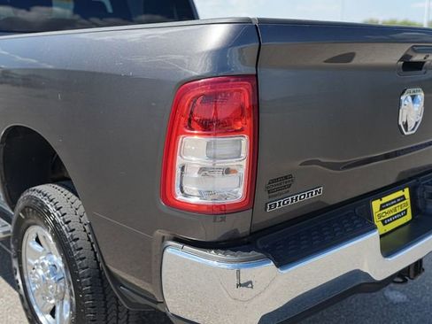 Used 2022 RAM 2500 Big Horn AWD/4WD image 9