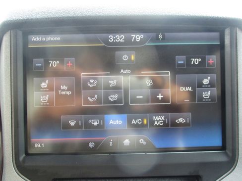 Used 2014 Ford F250 Lariat w/ Chrome Package AWD/4WD image 24
