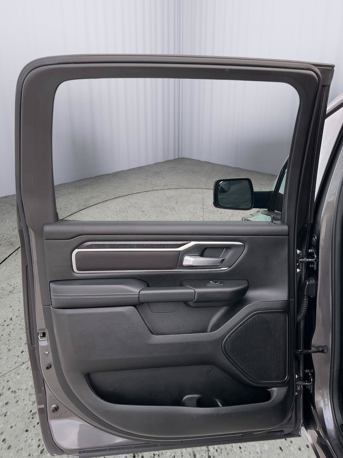 Used 2023 RAM 1500 Big Horn AWD/4WD image 22