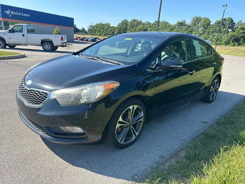 Used 2014 Kia Forte EX w/ Premium Package FWD image 3