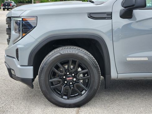 Used 2024 GMC Sierra 1500 Elevation AWD/4WD image 25