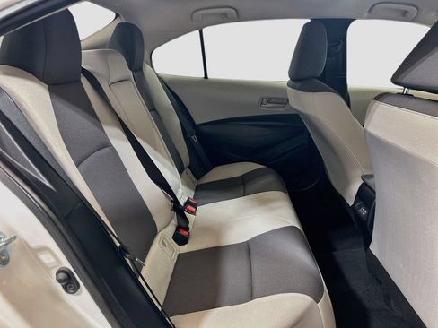Used 2025 Toyota Corolla LE FWD image 22