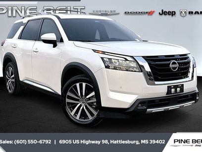Used 2025 Nissan Pathfinder Platinum