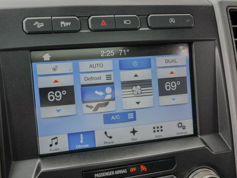 Used 2018 Ford F150 Raptor w/ Equipment Group 802A Luxury image 51