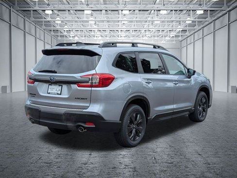 Used 2026 Subaru Ascent Premium AWD/4WD image 5