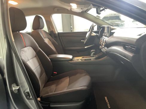 Used 2023 Nissan Sentra SR w/ Electronics Package FWD image 14