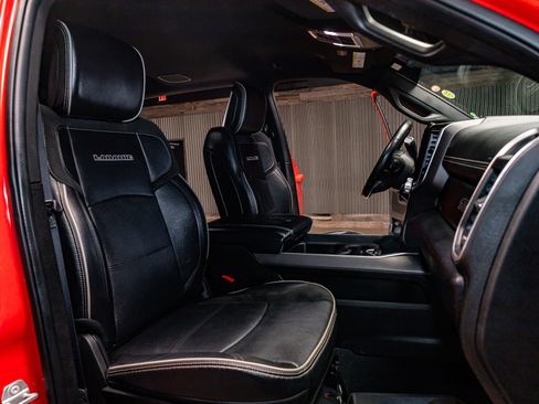 Used 2022 RAM 2500 Laramie w/ Night Edition image 27