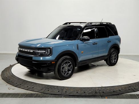 Used 2021 Ford Bronco Sport Badlands image 3