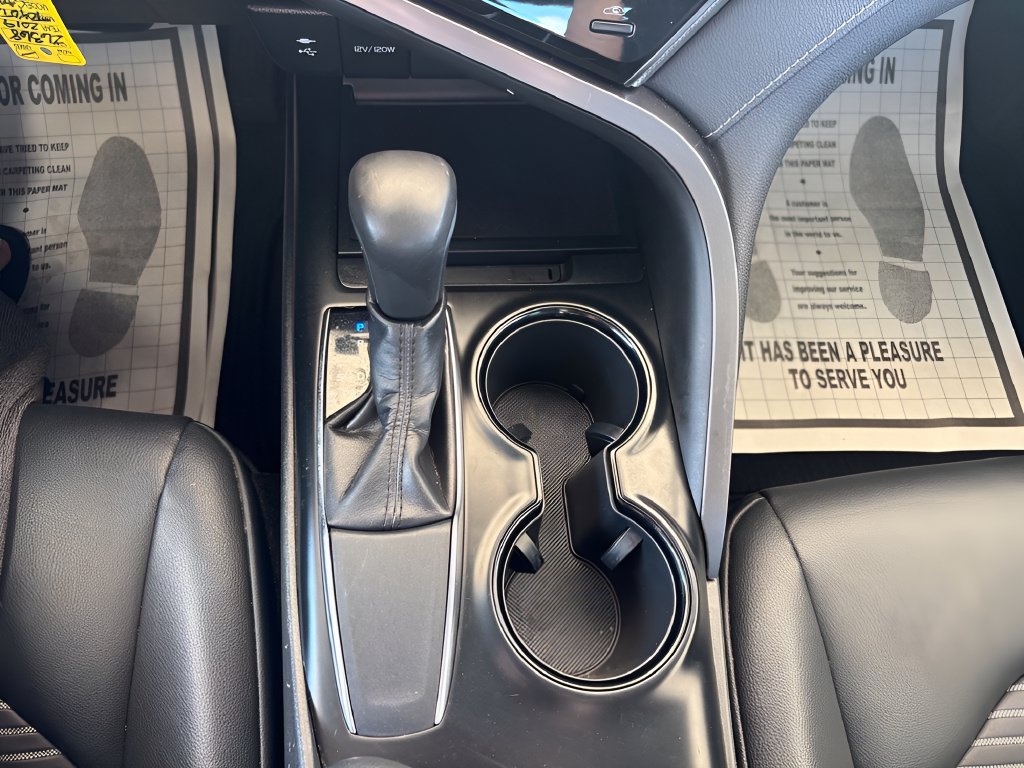 Used 2019 Toyota Camry SE FWD image 19